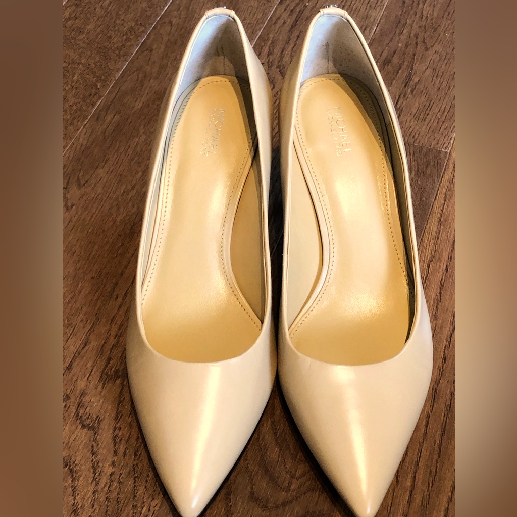 Nwt Michael Kors Heels Sz8.5 Beautiful And Brand New!